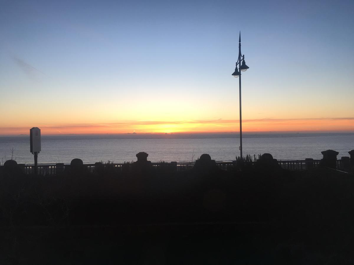 Hotel Victoria Lowestoft Εξωτερικό φωτογραφία